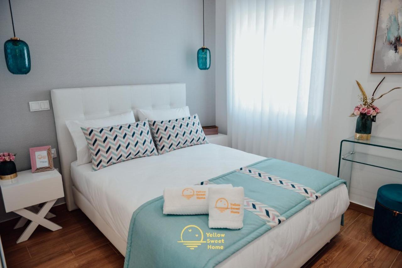 Yellow Sweet Home - Maria E Beatriz Nazare Ngoại thất bức ảnh
