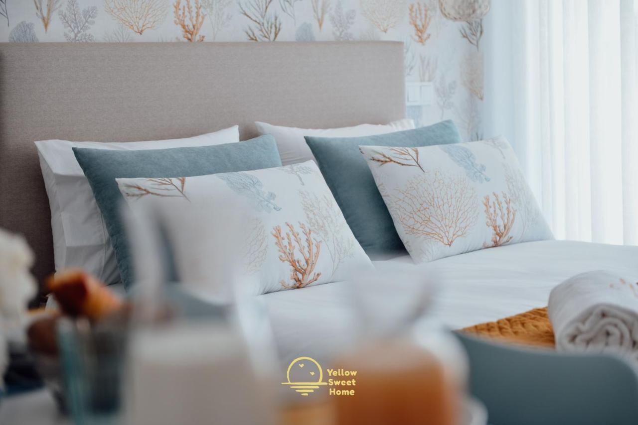 Yellow Sweet Home - Maria E Beatriz Nazare Ngoại thất bức ảnh