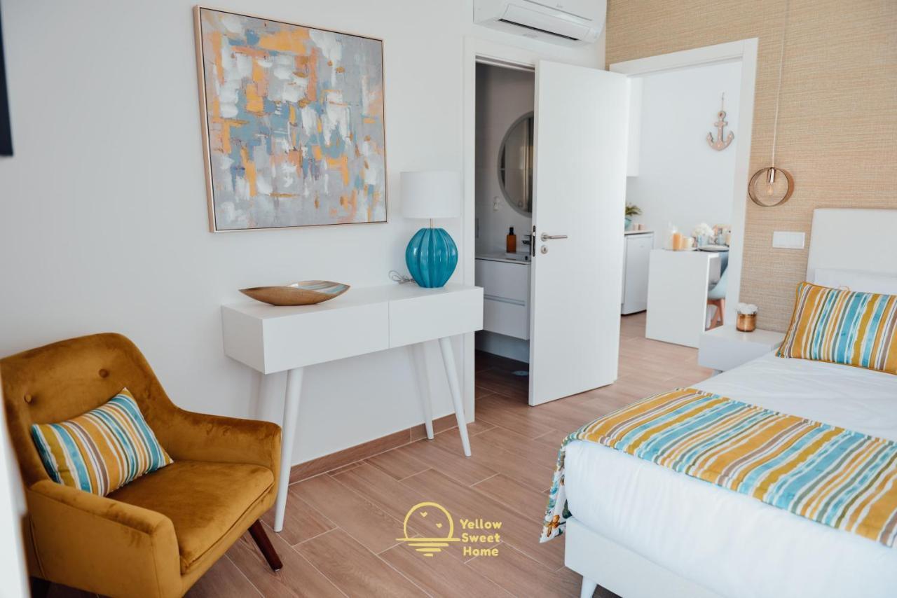 Yellow Sweet Home - Maria E Beatriz Nazare Ngoại thất bức ảnh